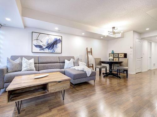 142 Widdicombe Hill Boulevard, Toronto, ON - Indoor Photo Showing Living Room