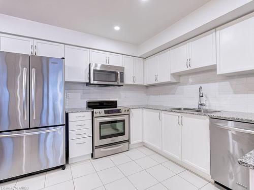 142 Widdicombe Hill Boulevard, Toronto, ON - Indoor Photo Showing Kitchen With Double Sink With Upgraded Kitchen