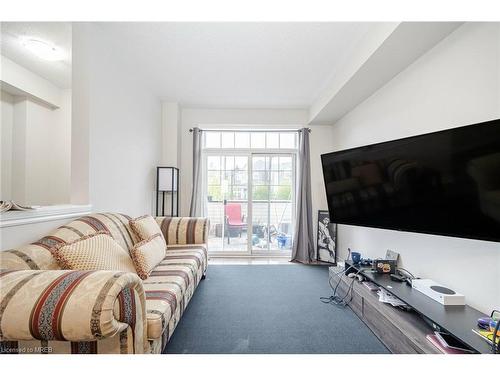50 Magdalene Crescent, Brampton, ON - Indoor Photo Showing Living Room
