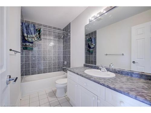 603 Canyon Street, Mississauga, ON - Indoor Photo Showing Bathroom