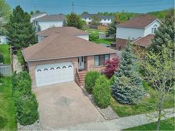 78 Misty Street  Kitchener, ON N2B 3V6