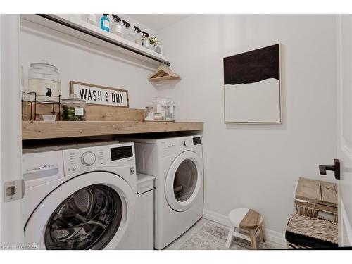 38 Renaissance Drive, St. Thomas, ON - Indoor Photo Showing Laundry Room