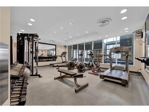 1010-350 Red Maple Road, Richmond Hill, ON - Indoor Photo Showing Gym Room