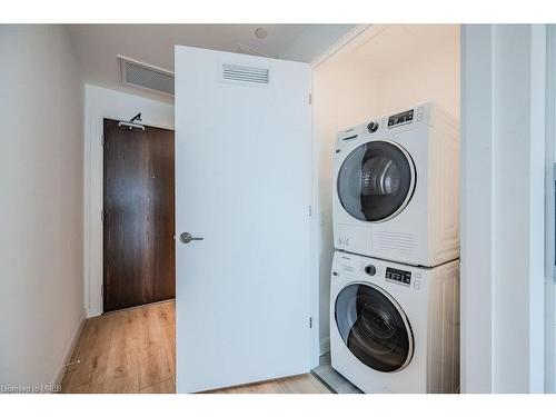 203-741 King Street W, Kitchener, ON - Indoor Photo Showing Laundry Room