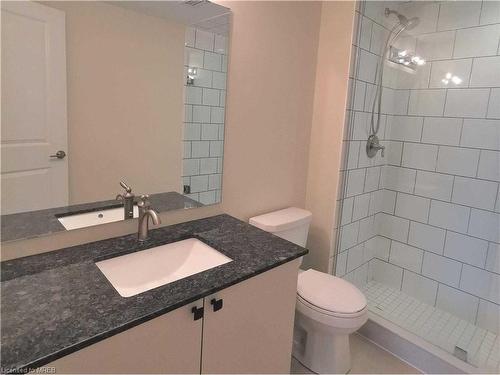 212-54 Koda Street, Barrie, ON - Indoor Photo Showing Bathroom