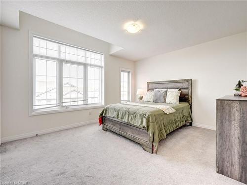 224 Thomas Slee Drive, Kitchener, ON - Indoor Photo Showing Bedroom