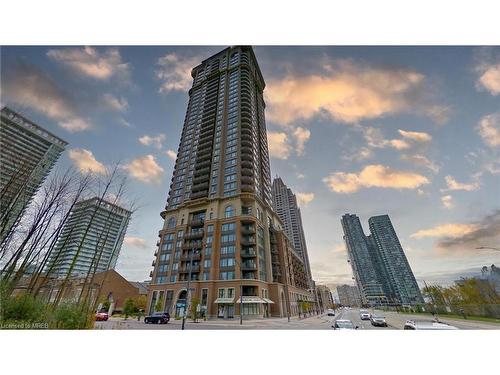 910-385 Prince Of Wales Drive, Mississauga, ON - Outdoor With Facade