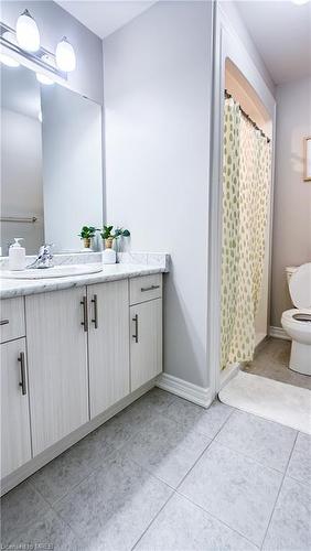 146 Juneberry Road, Thorold, ON - Indoor Photo Showing Bathroom
