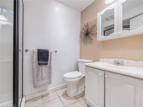 5021 Bunton Crescent, Burlington, ON - Indoor Photo Showing Bathroom