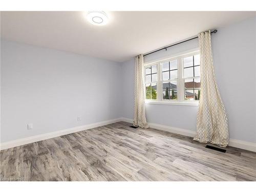 24 Mountain Laurel Crescent, Kitchener, ON - Indoor Photo Showing Other Room