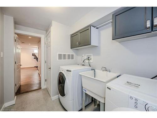 3-618 Barton Street, Stoney Creek, ON - Indoor Photo Showing Laundry Room