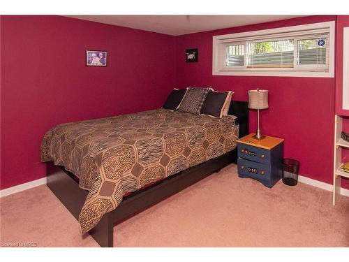 37 Kingsmere Crescent, Brampton, ON - Indoor Photo Showing Bedroom