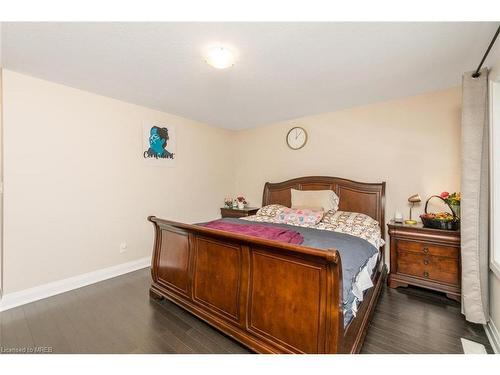 150 Blair Creek Drive Drive, Kitchener, ON - Indoor Photo Showing Bedroom