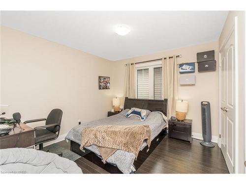 150 Blair Creek Drive Drive, Kitchener, ON - Indoor Photo Showing Bedroom