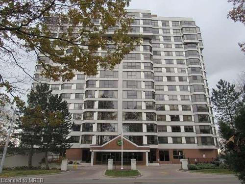 1003-1271 Walden Circle, Mississauga, ON - Outdoor With Facade