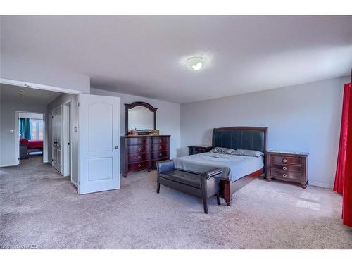 45 Burgess Crescent, Brantford, ON - Indoor Photo Showing Bedroom