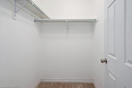 27 Albany Street, Collingwood, ON - Indoor With Storage