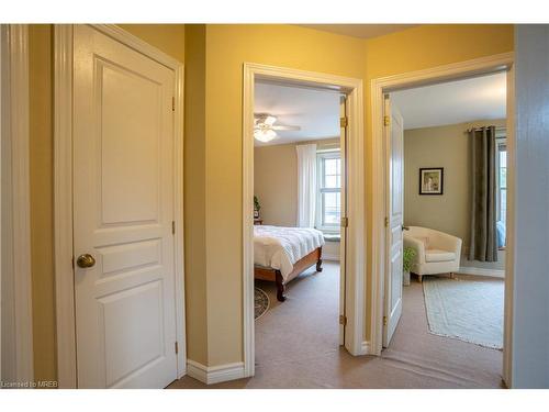 8 Shawnee Trail, Chatham, ON - Indoor Photo Showing Bedroom
