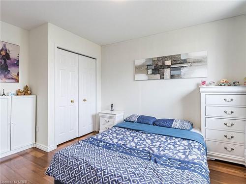 296 Dearborn Boulevard, Waterloo, ON - Indoor Photo Showing Bedroom