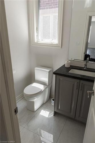 406 Humphrey Street, Hamilton, ON - Indoor Photo Showing Bathroom