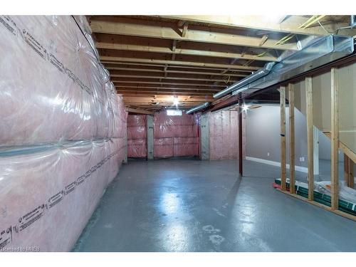 6078 Winterview Court, Mississauga, ON - Indoor Photo Showing Basement