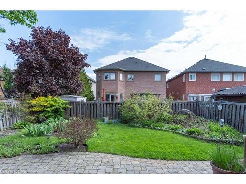 6078 Winterview Court, Mississauga, ON - Outdoor With Backyard