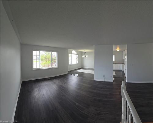 8 Lake Court, Belleville, ON - Indoor