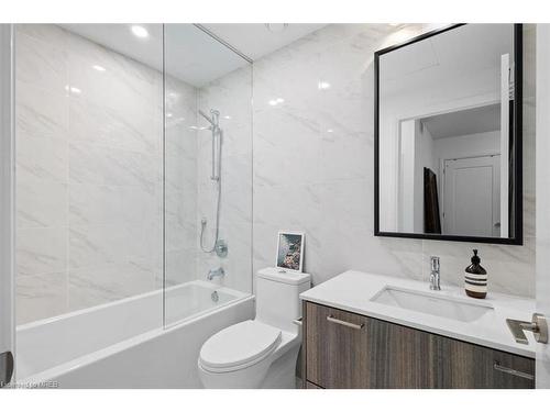 280 Howland Avenue, Toronto, ON - Indoor Photo Showing Bathroom