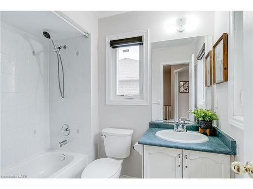 276 Morningmist Street, Brampton, ON - Indoor Photo Showing Bathroom