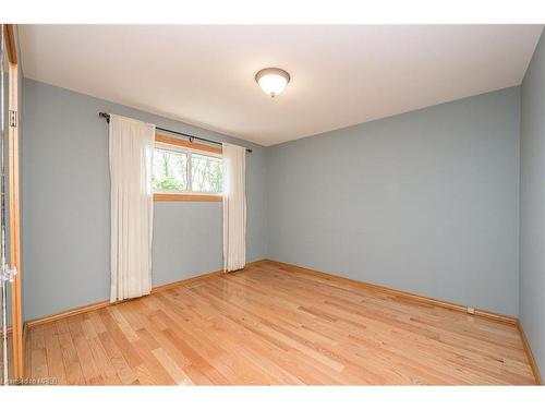 16 Greenhill Drive, Thorold, ON - Indoor Photo Showing Other Room