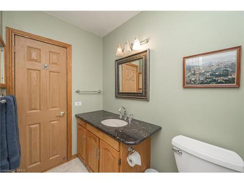 16 Greenhill Drive, Thorold, ON - Indoor Photo Showing Bathroom