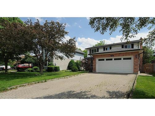 156 Bexhill Close, London, ON - Outdoor