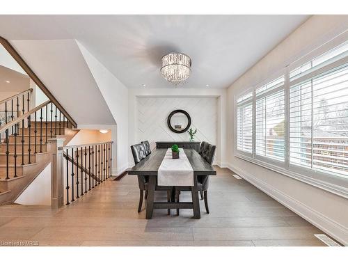 1562 Edencrest Drive, Mississauga, ON - Indoor Photo Showing Dining Room