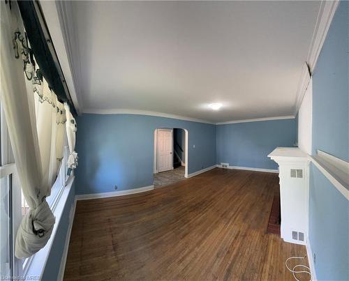 250 Macdonald Avenue, Belleville, ON - Indoor Photo Showing Other Room