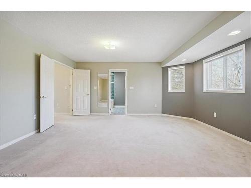 22 Farmstead Crescent, Barrie, ON - Indoor Photo Showing Other Room