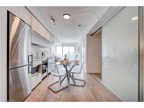 2609-181 Dundas Street E, Toronto, ON - Indoor Photo Showing Kitchen