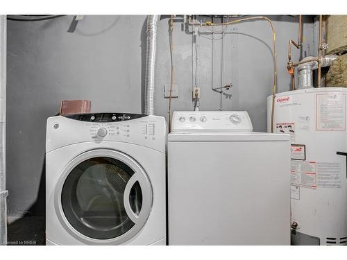 224 Fairway Road, Kitchener, ON - Indoor Photo Showing Laundry Room