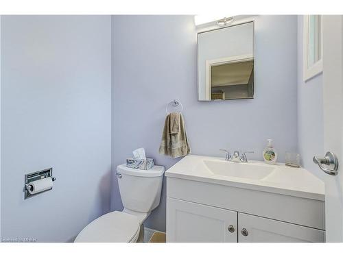 2174 Herridge Drive, Mississauga, ON - Indoor Photo Showing Bathroom