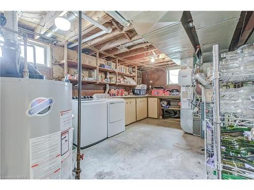 2174 Herridge Drive, Mississauga, ON - Indoor Photo Showing Laundry Room