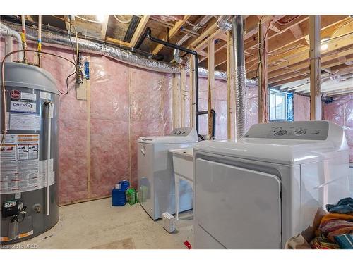 62 Cash Crescent, Ingersoll, ON - Indoor Photo Showing Laundry Room