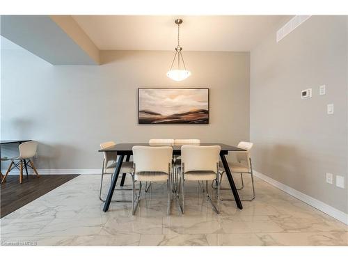 7201 Parsa Street Street, Niagara Falls, ON - Indoor Photo Showing Dining Room