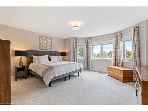 4152 Arbourfield Drive, Burlington, ON - Indoor Photo Showing Bedroom