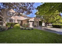 6122 Millers Grove  Mississauga, ON L5N 3C7