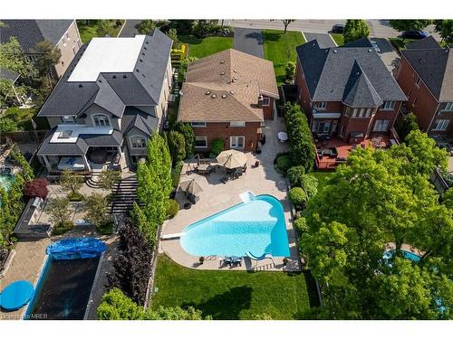 2394 Glengarry Road, Mississauga, ON - Outdoor With In Ground Pool