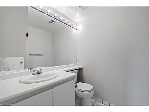 910-1800 The Collegeway, Mississauga, ON - Indoor Photo Showing Bathroom