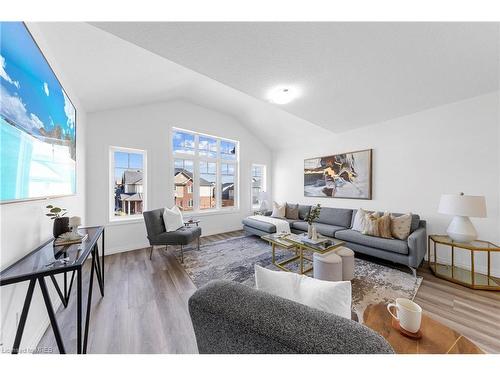 248 Tall Grass Crescent, Kitchener, ON - Indoor Photo Showing Living Room