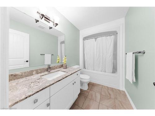 248 Tall Grass Crescent, Kitchener, ON - Indoor Photo Showing Bathroom