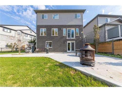 248 Tall Grass Crescent, Kitchener, ON - Outdoor