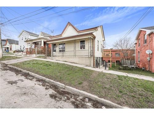 82 Marlborough Street, Brantford, ON - Outdoor With Deck Patio Veranda