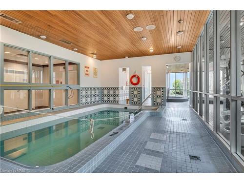301-880 Dundas Street W, Mississauga, ON - Indoor Photo Showing Other Room With In Ground Pool